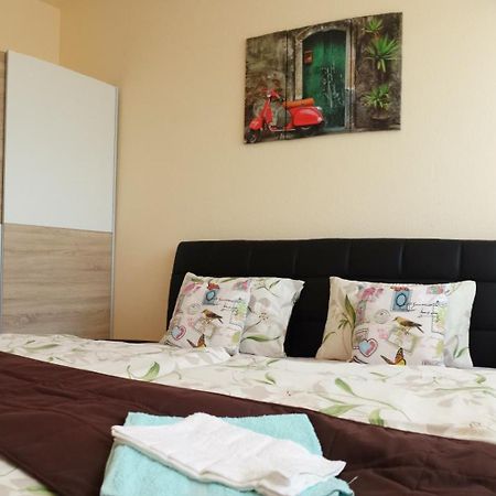 Garden House Hotell Budapest Rum bild