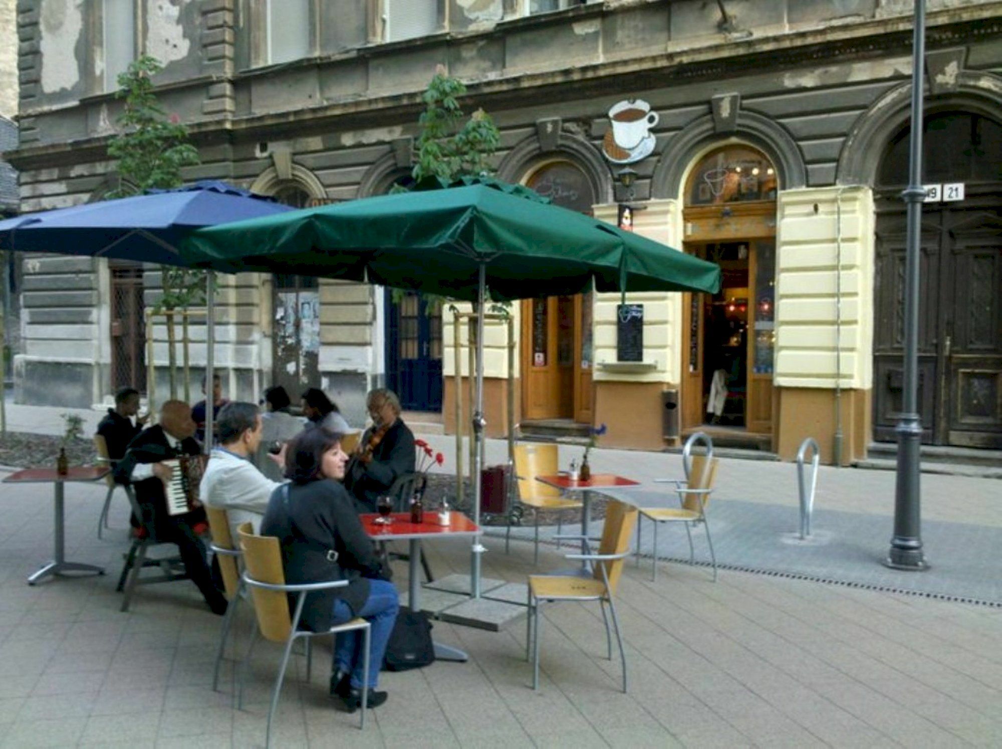 Garden House Hotell Budapest Exteriör bild